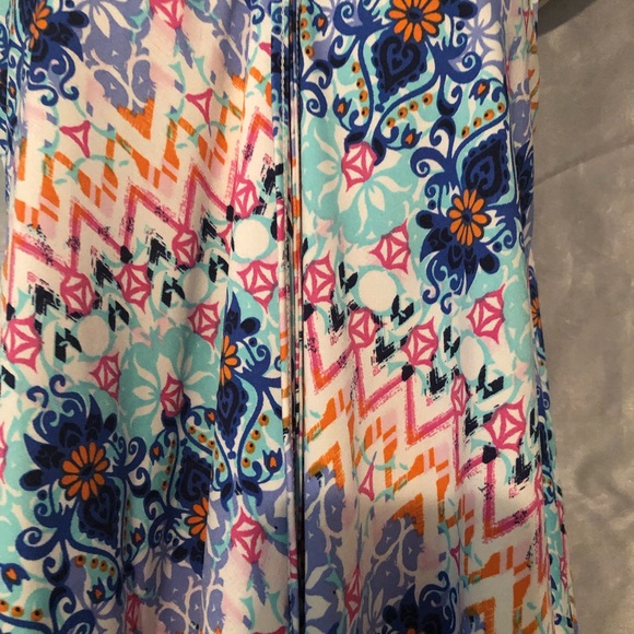 C’est LaCie top size PS.  Petite small. - Picture 5 of 5